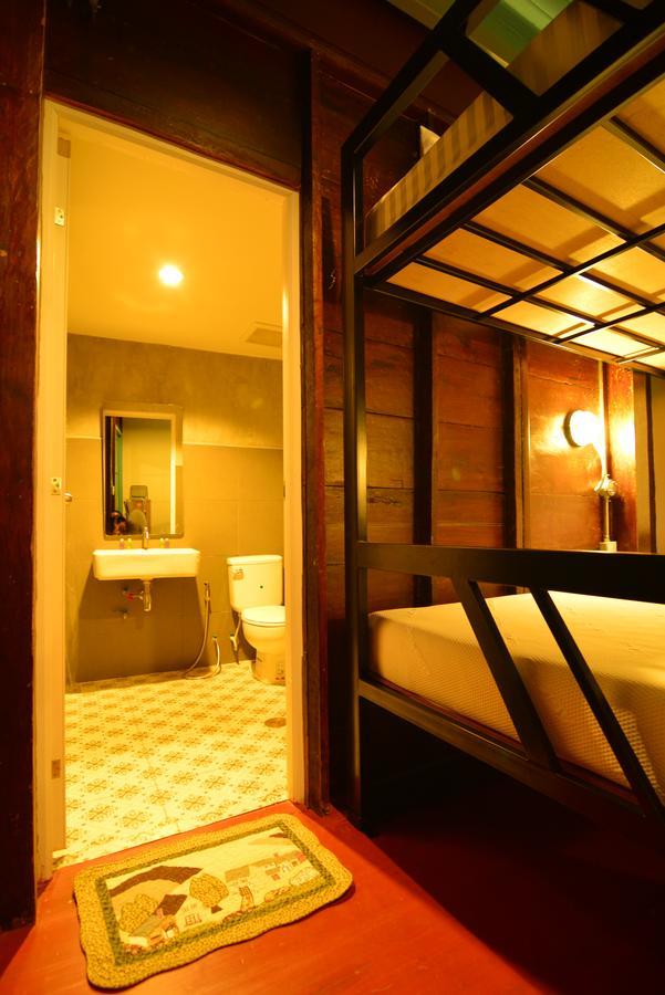 La Moon Hostel Bangkok Buitenkant foto